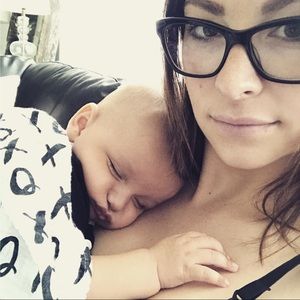 Meet your Posher, Caitlyn